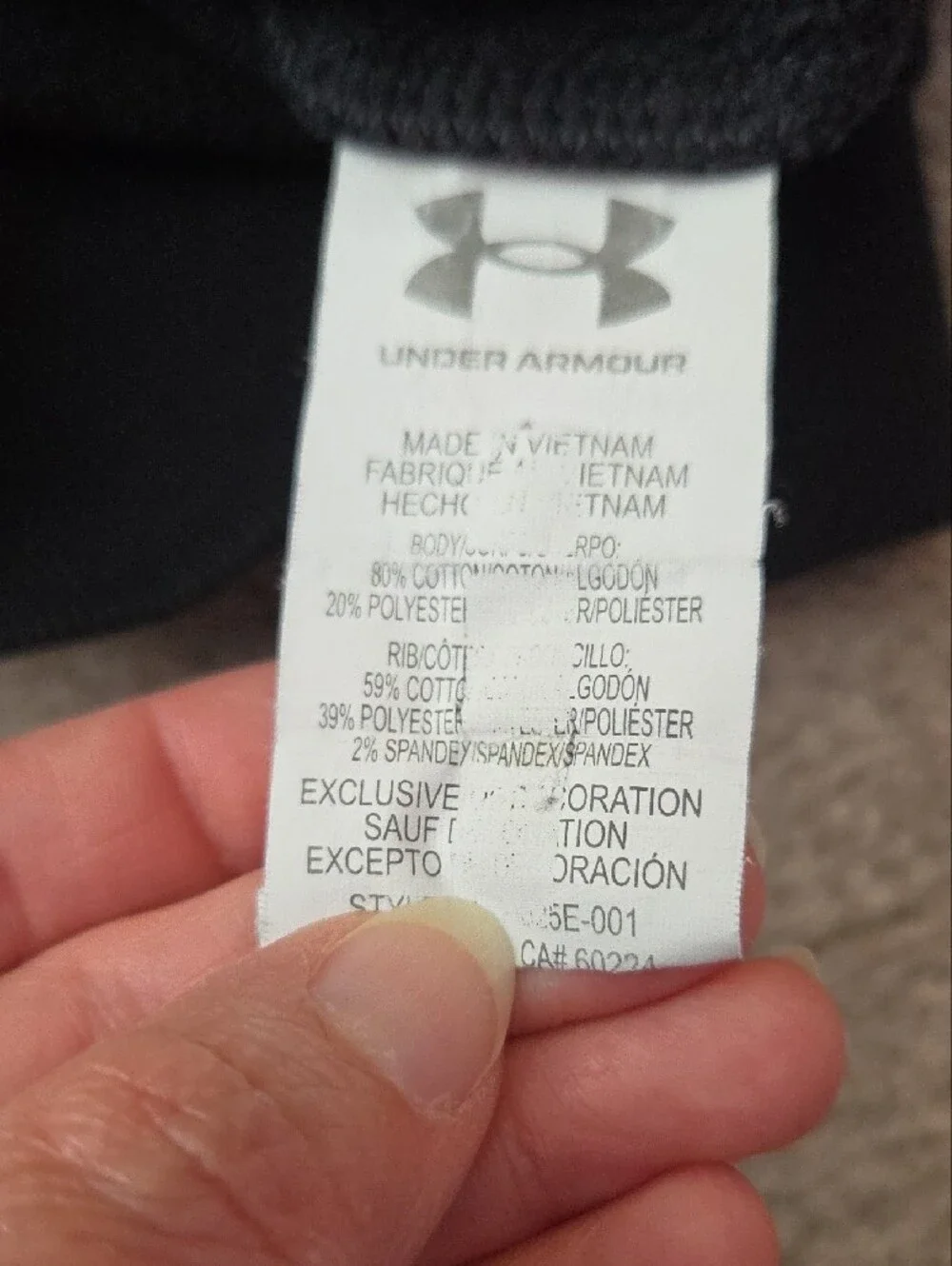 Under Armour Pull Over Hoddie